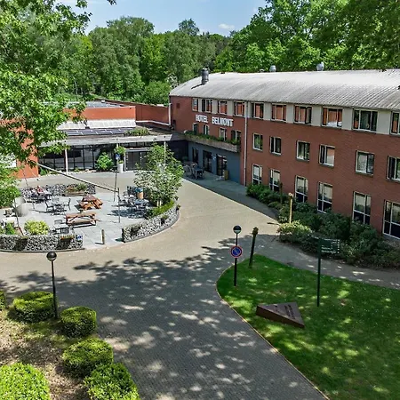 ホテル 50|50 Belmont エーデ